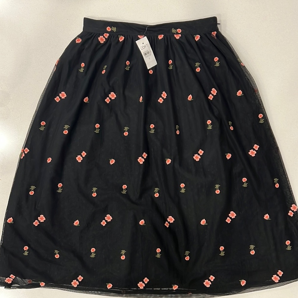 NWT LOFT tulle midi-skirt